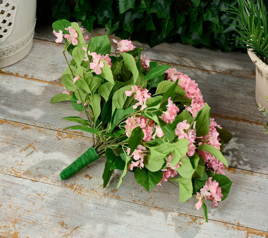 Indoor & Outdoor Hydrangea Urn Filler, Artificial Floral Decor for Patio Home Vase