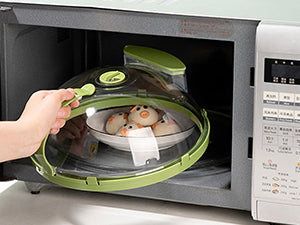 Microwave Splatter Cover with Water Steamer, 200℃ Heat Resistant Splatter Guard with Rotatable Vent and Anti Scald Handle, 10.2 Inch Microwave Plate Cover with Reservoir for Home Office Kitchen